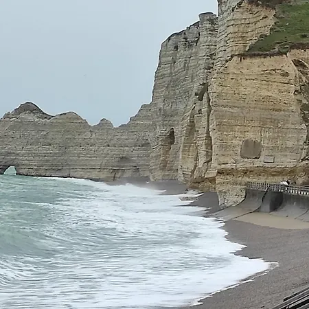 Hébergement de vacances Maison De Vacances&b&b Clos Des Hogues Entre Etretat Et Fécamp *